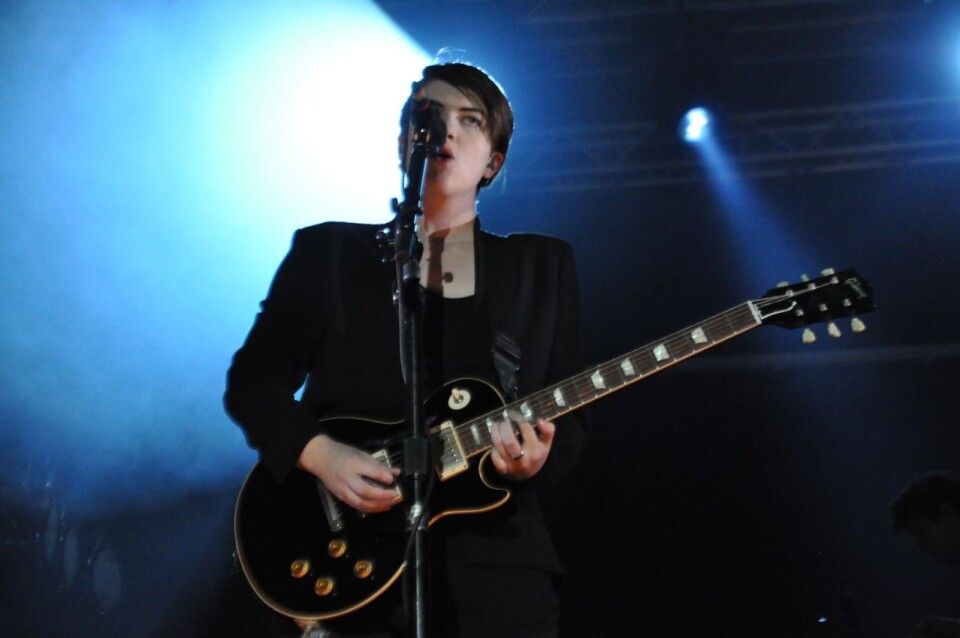 Monoton headliner