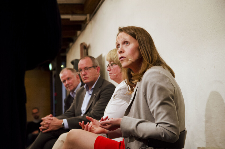 Teknapresident Lise Randeberg i debattpanel med Prorektor Berit Kjelstad, rektor Gunnar Bovim og professor Arne Krokan