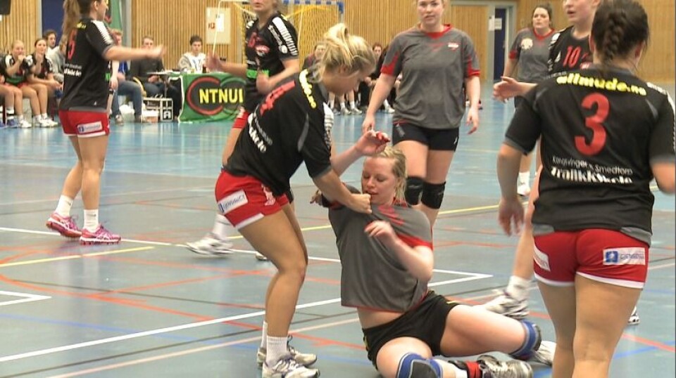 Nederland og nederlag for NTNUI