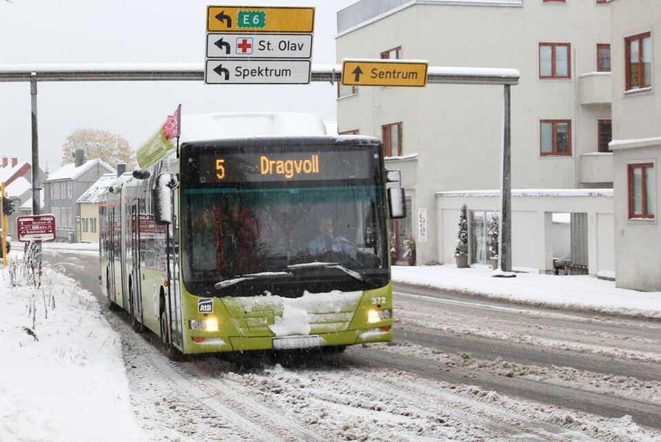 Færre busshaldeplassar på Gløshaugen
