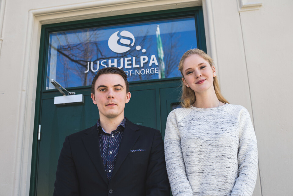 Jushjelpa i Midt-Norge er ikke fremmed for fikse utleiere. Her med daglig leder Petter Raanes og teamleder Marit Gjersvold.