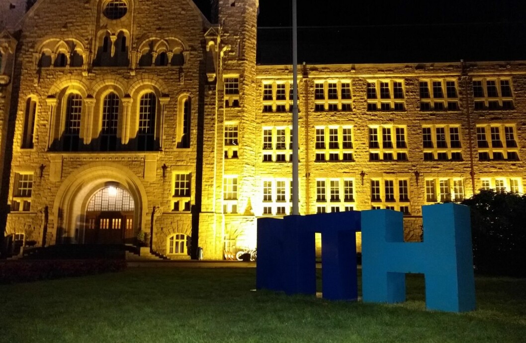 Natt til lørdag byttet en anonym gruppe studenter ut «NU» i NTNU-skiltet med en H.