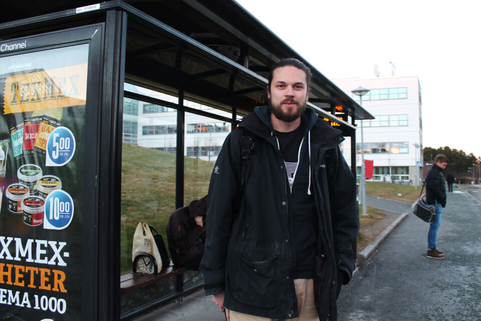 Rune Eilertsen mener det er behov for å sette inn enda flere busser i eksamensperioden.
