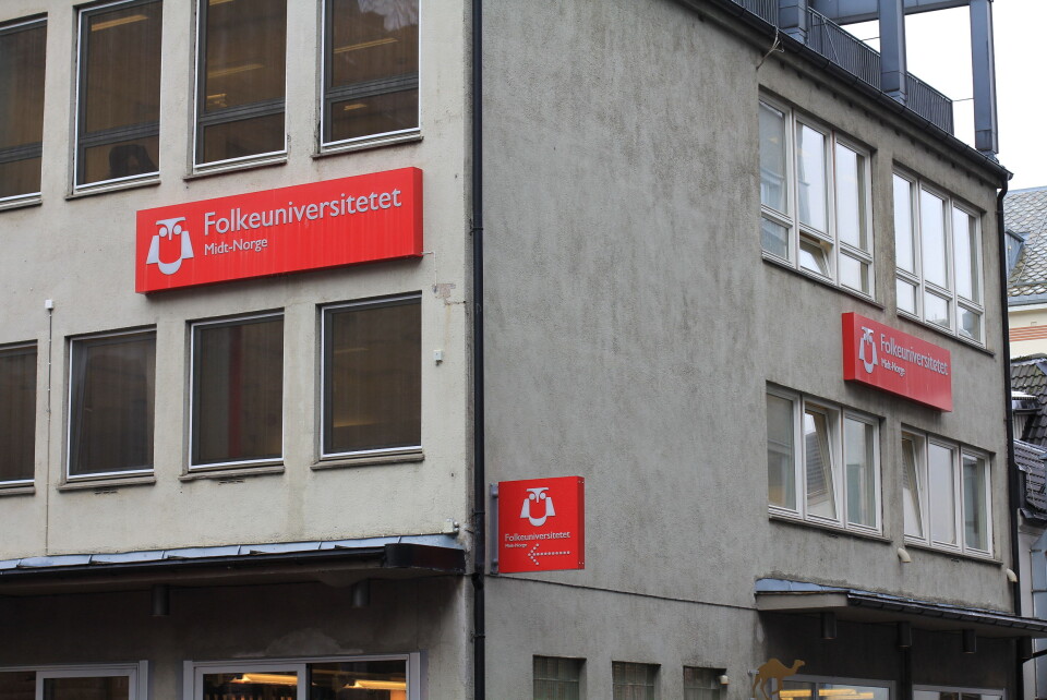 Folkeuniversitetet har flere lokaler i Dronningens gate 10