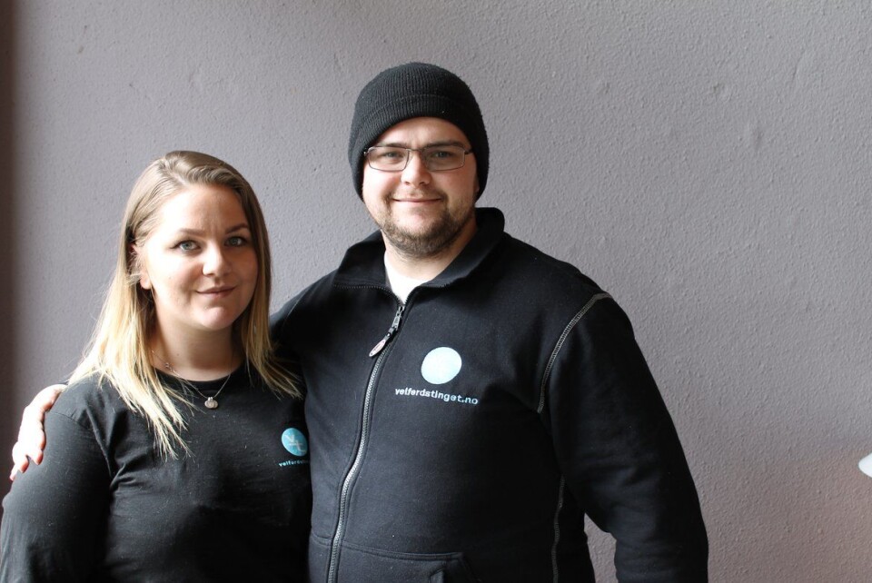 Leder for Velferdstinget Thomas Eriksen sier det er hårreisende at Elgeseter gate 10 ikke får bevilget midler i regjeringens forslag til statsbudsjett for 2018. Her sammen med tidligere leder Ida Medina Jodanovic.