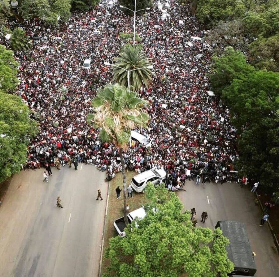 Will the winds of change blow through Zimbabwe?