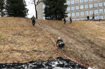 Det ble mye knall og fall på Dødens Hinderløp Det ble mye knall og fall på Dødens Hinderløp