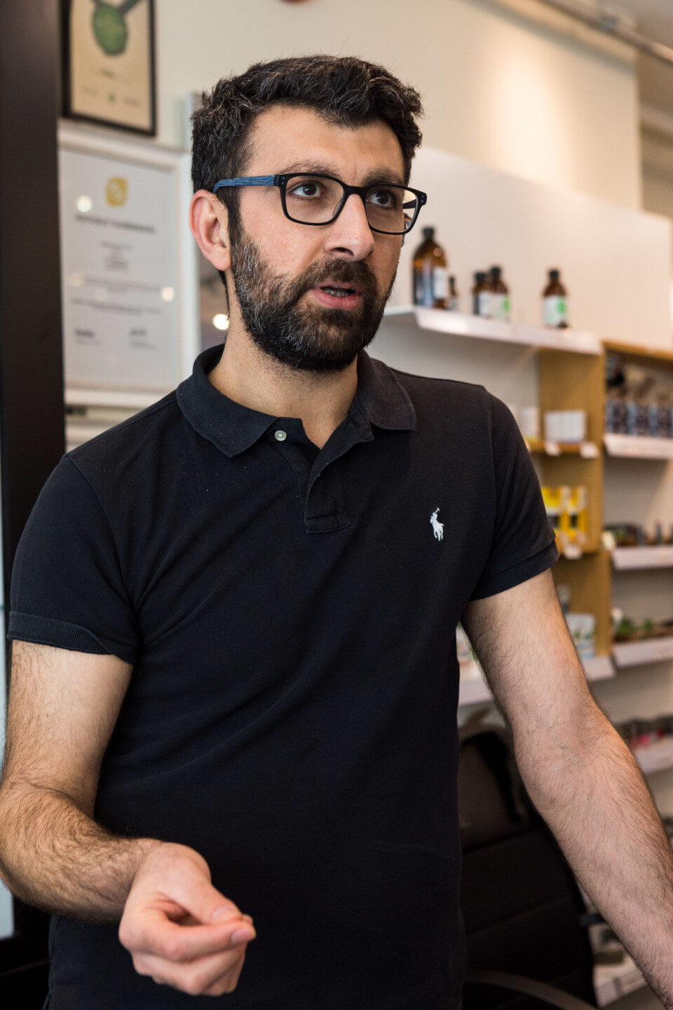 JAKTER IKKE RIKDOM: Zana Taher forteller at et eventuelt overskudd fra Etikken går til veldedige organisasjoner.