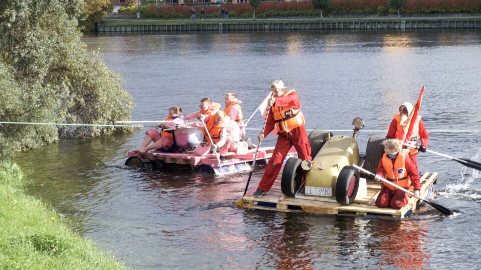 Flere flåter var i aksjon under årets Badekarpadling.