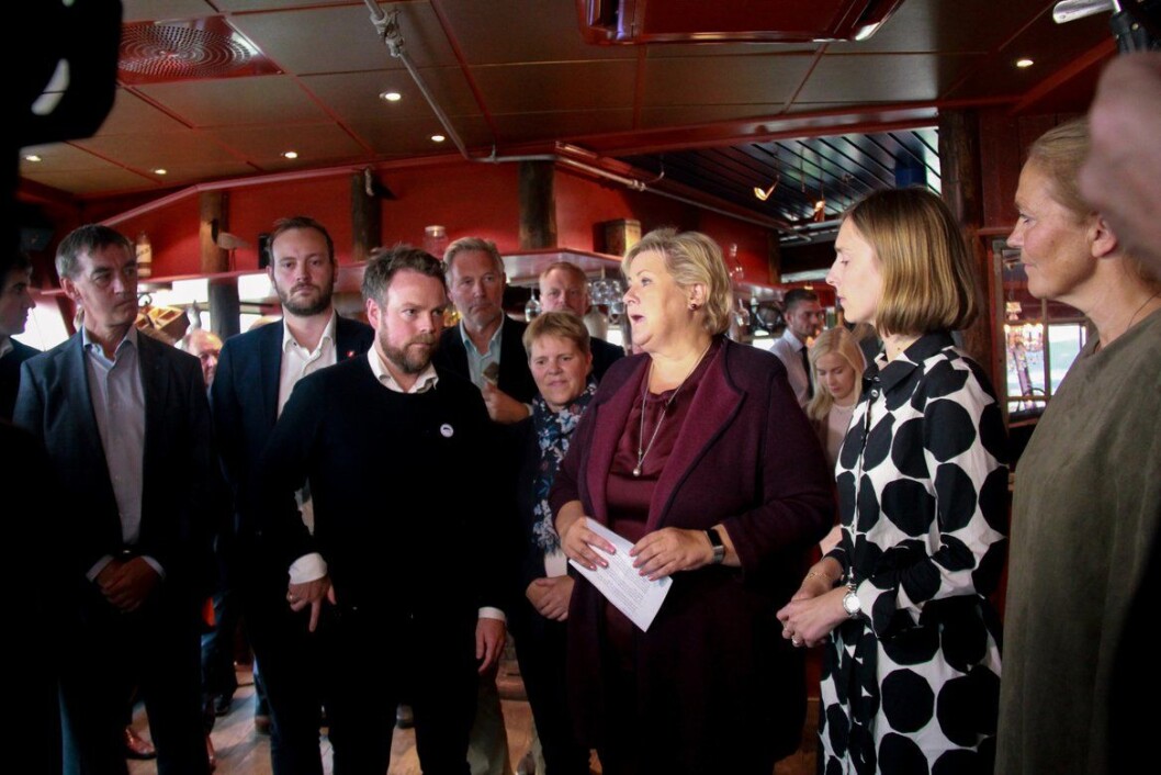 Allerede under en pressekonferanse på Tyholttårnet den 30. august ble det lovet 55 millioner til Ocean Space Centre og 40 millioner til campusprosjektet. Allerede under en pressekonferanse på Tyholttårnet den 30. august ble det lovet 55 millioner til Ocean Space Centre og 40 millioner til campusprosjektet.