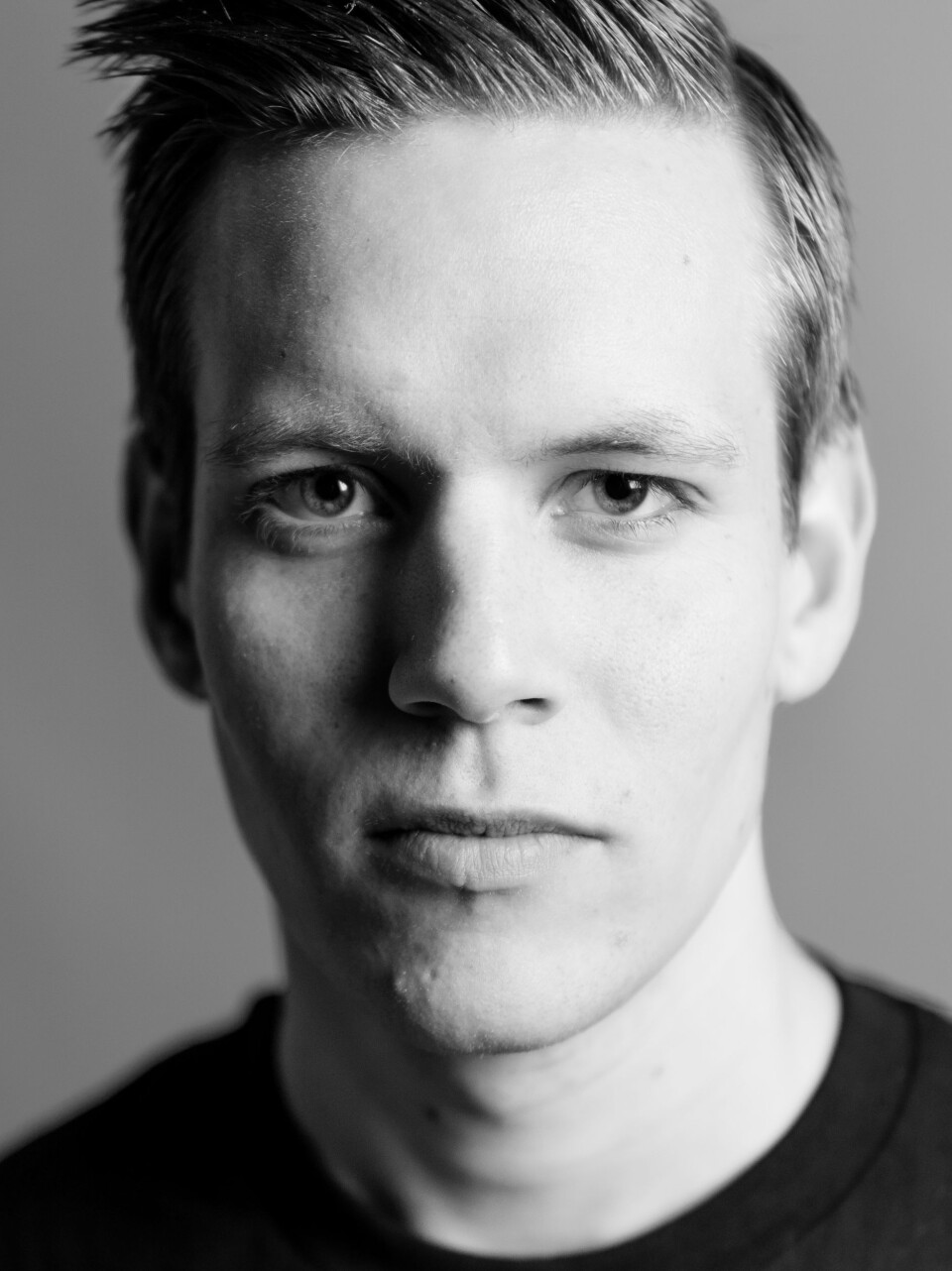ÅPEN: For Tore har det vært viktig å være åpen om det han har opplevd, og han håper det fører til at andre synes det er lettere å snakke om vanskelige ting.