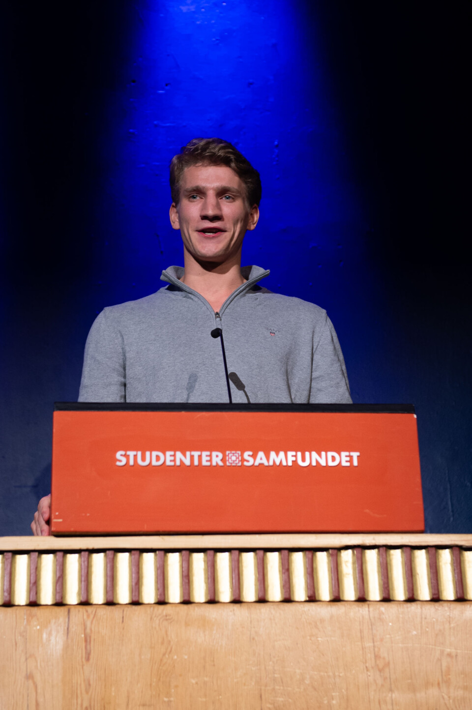 Åtte kandidater stiller til UKEsjef