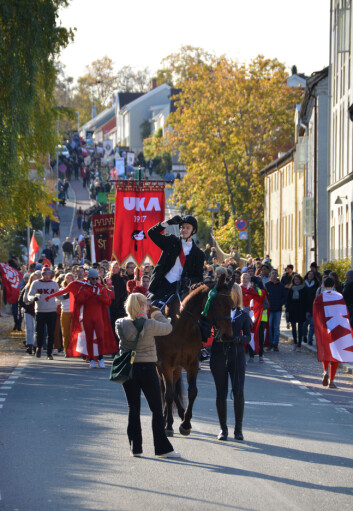 Avtroppende UKEsjef Julian Mæhlen ser fram til å gi fra seg tømmene til en ny UKEsjef. Avtroppende UKEsjef Julian Mæhlen ser fram til å gi fra seg tømmene til en ny UKEsjef.