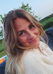 FADDERUKA PÅ BI: Kine Hjeltnes Ryan (Fadderullan) kan avsløre at det blir temafester for fadderbarna på BI i år også FADDERUKA PÅ BI: Kine Hjeltnes Ryan (Fadderullan) kan avsløre at det blir temafester for fadderbarna på BI i år også