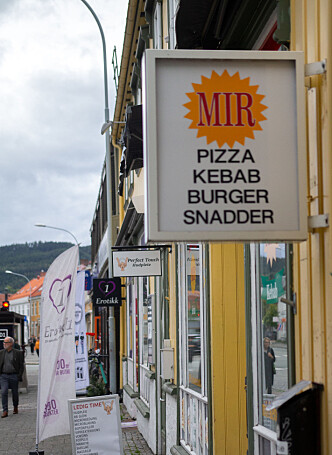 <b>MER FYLL:</b> Kebaben ved Mir Kebab var en positiv opplevelse smaksmessig, selv om våre anmeldere ønsket mer grønnsaker <b>MER FYLL:</b> Kebaben ved Mir Kebab var en positiv opplevelse smaksmessig, selv om våre anmeldere ønsket mer grønnsaker