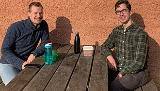 SMITTEVERN: Andreas Brennsæter og Johannes Log Indbjo synes det er gode rutiner, bare folk viser hensyn. SMITTEVERN: Andreas Brennsæter og Johannes Log Indbjo synes det er gode rutiner, bare folk viser hensyn.