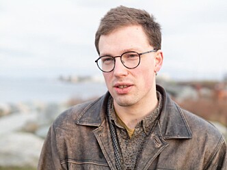 <strong>EVENTYRLYSTEN:</strong> Poeten liker å flytte på seg. De siste årene har han flyttet seg mellom Trondheim, Lillehammer, København, Mexico og Oslo. <strong>EVENTYRLYSTEN:</strong> Poeten liker å flytte på seg. De siste årene har han flyttet seg mellom Trondheim, Lillehammer, København, Mexico og Oslo.