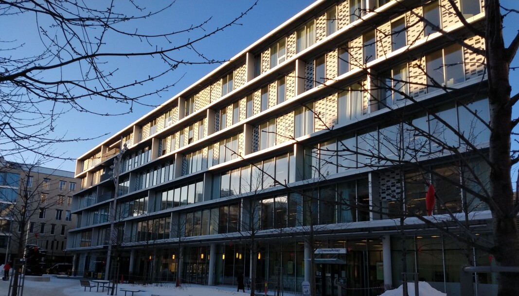 <strong>Mutert virussmitte</strong>: Alle som var innom biblioteket i Kunnskapssenteret 4. og 5. februar må i karantene. <strong>Mutert virussmitte</strong>: Alle som var innom biblioteket i Kunnskapssenteret 4. og 5. februar må i karantene.