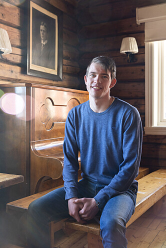 <strong>ARBEIDSJERN:</strong> Olav Kvål Gissinger er en av flere som jobber hardt for å holde hjulene i gang på Studenterhytta. <strong>ARBEIDSJERN:</strong> Olav Kvål Gissinger er en av flere som jobber hardt for å holde hjulene i gang på Studenterhytta.