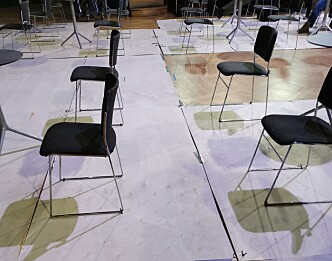 <b>Ubrukte stoler: </b>De nye retningslinjene fører til at Samfundet ikke kan ta i bruk alle de nye plassene i Storsalen. <b>Ubrukte stoler: </b>De nye retningslinjene fører til at Samfundet ikke kan ta i bruk alle de nye plassene i Storsalen.