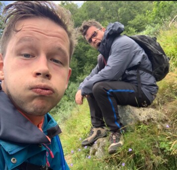 <strong>GUTTETUR:</strong> Marcus Steen Nitschke og Simen August Irgens anbefaler alle å legge opp en rute og ta bilen fatt. <strong>GUTTETUR:</strong> Marcus Steen Nitschke og Simen August Irgens anbefaler alle å legge opp en rute og ta bilen fatt.