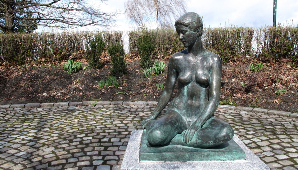 Ilapiken (1964) av Arne Durban. Ilapiken (1964) av Arne Durban.
