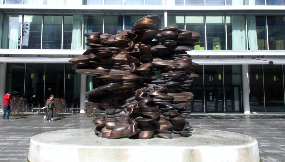 The Group (2015) av Tony Cragg. The Group (2015) av Tony Cragg.