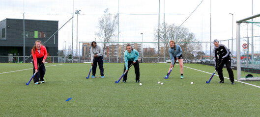 Playing Ball with Trondheim’s Field Hockey Team