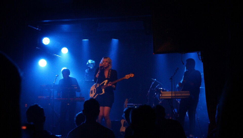 Vokalist Ellie Linden spiller både på skjørhet og selvtillit i sine opptredener.