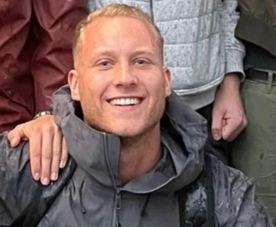 LÆRER OM HVORDAN UNGE FINNER KUNNSKAP: – En skummel tanke er at pornografi kanskje allerede er en viktig kilde til kunnskap om sex og seksualitet for unge, sier Elias Lien Grøndal. LÆRER OM HVORDAN UNGE FINNER KUNNSKAP: – En skummel tanke er at pornografi kanskje allerede er en viktig kilde til kunnskap om sex og seksualitet for unge, sier Elias Lien Grøndal.