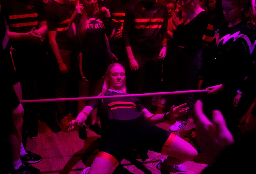 <strong>LENGRE NED:</strong> Det ble en kaotisk konkurranse i limbo <strong>LENGRE NED:</strong> Det ble en kaotisk konkurranse i limbo