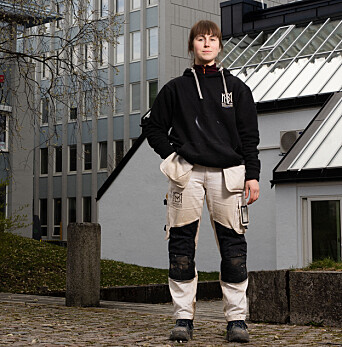 <span class=" font-weight-bold" data-lab-font_weight_desktop="font-weight-bold">EGEN PLATTFORM:</span> Arkitektstudent Elise Brandsvik Skeide ønsker seg en egen plattform der studenter kan finne informasjon og utveksle erfaring om arbeidslivspraksis. <span class=" font-weight-bold" data-lab-font_weight_desktop="font-weight-bold">EGEN PLATTFORM:</span> Arkitektstudent Elise Brandsvik Skeide ønsker seg en egen plattform der studenter kan finne informasjon og utveksle erfaring om arbeidslivspraksis.