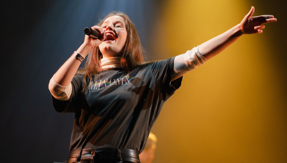 Sigrid imponerer stort, med intet mindre enn en perfekt konsert. Sigrid imponerer stort, med intet mindre enn en perfekt konsert.