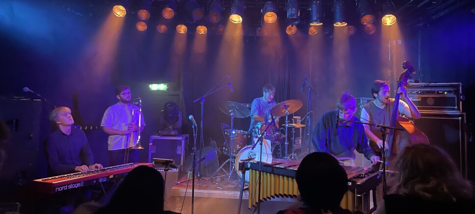 FUNGERER GODT: Neptune's Habit leverer en solid konsert med sitt mer rocka uttrykk. FUNGERER GODT: Neptune's Habit leverer en solid konsert med sitt mer rocka uttrykk.