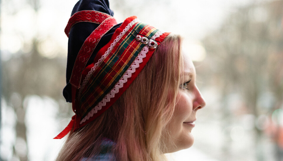 HØGTIDELEG: Olsen fortel at lua berre blir brukt ved spesielle høve. HØGTIDELEG: Olsen fortel at lua berre blir brukt ved spesielle høve.