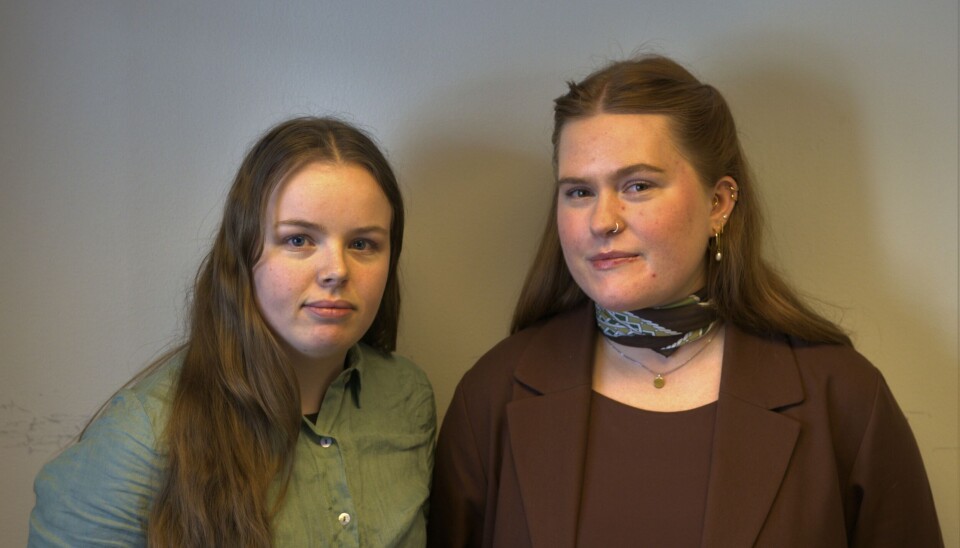 SPONSORAVTALER: UKEsjef Kari Johanne Sørensen Bøckman og pressesjef Ella Johanne Devold er fornøyde med samarbeidsavtalen med Equinor. SPONSORAVTALER: UKEsjef Kari Johanne Sørensen Bøckman og pressesjef Ella Johanne Devold er fornøyde med samarbeidsavtalen med Equinor.