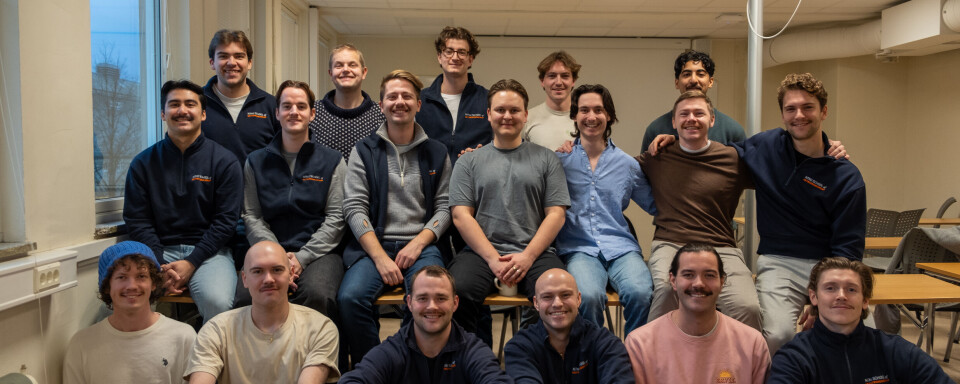 BARTEKAMERATER: Studentene ved Entreprenørskolen har fokus på movember-verdiene hele året.