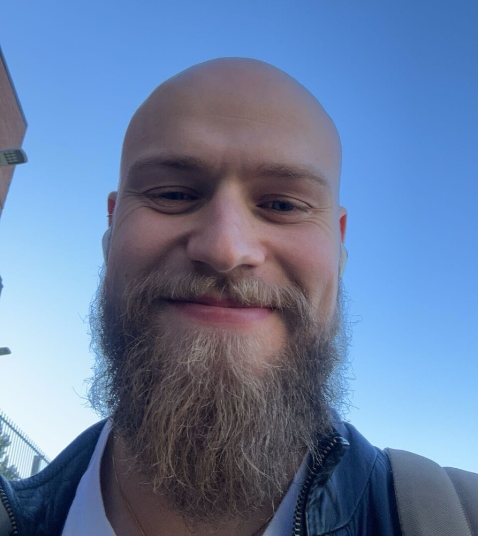 HA DET! HELSKJEGG: Det seks måneder gamle skjegget til Speleman måtte vike for årets movember-aksjon.