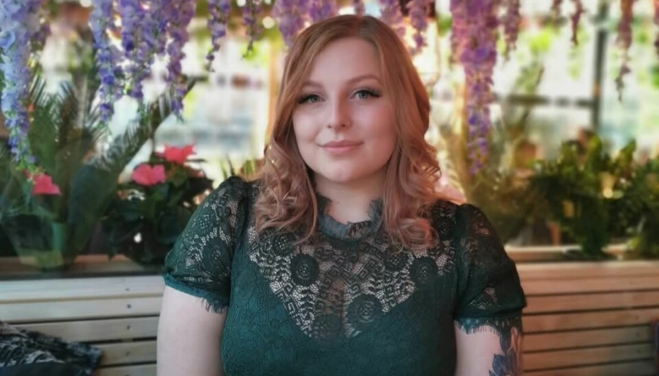 ANSVAR: Gjestekoordinator Sofie
Valslag ved en restaurant på
Solsiden, mener utestedene som
ligger ved elven også har et ansvar
for å passe på sikkerheten. Sofie Valslag