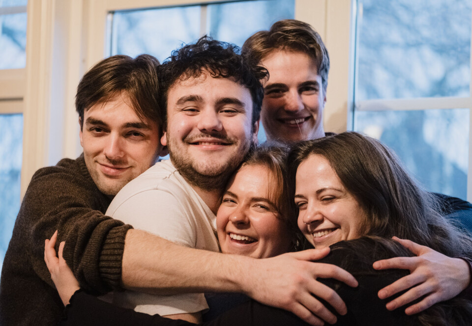 VENNSKAP: Gode venner
gir gode klemmer.