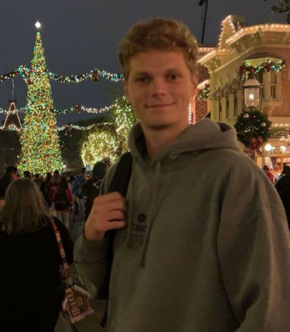 IKKE PÅVIRKET: Student Christoffer Christensen mener å studere i
utlandet er noe av det beste han har gjort.