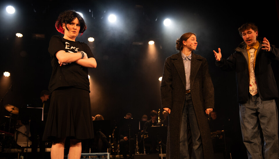 HERJET: Dragvollrevyens fengende sang om barnehagebarnets verste mareritt; å bli hentet.