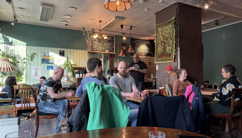 VENNSKAPSJAKT: På «Stammen’s Famous Speed Friending» er mange ute i samme ærend.