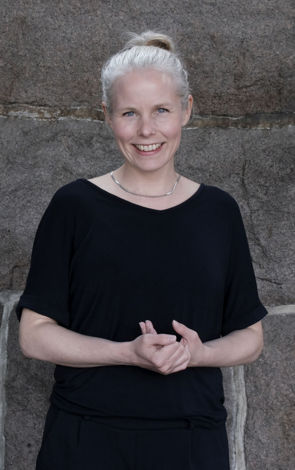 BÆREBJELKE: Bergstø forteller at demokratiet er det viktigste for et fredelig samfunn.
