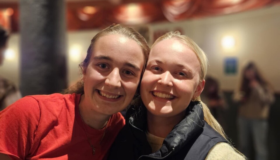 MISTET MULIGHET: Eckhoff og Rian mente at debatten burde ha hatt mer fokus på studentene. F.v. Carla Petrine Heiberg Eckhoff og Julia Rian.