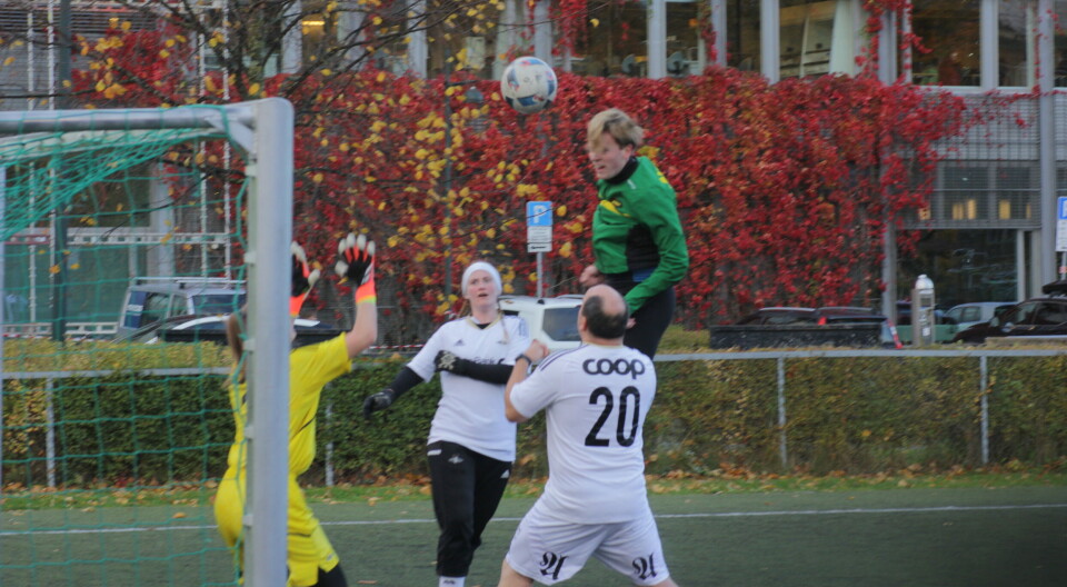 Verdens lengste fotballkamp sparkes i gang!