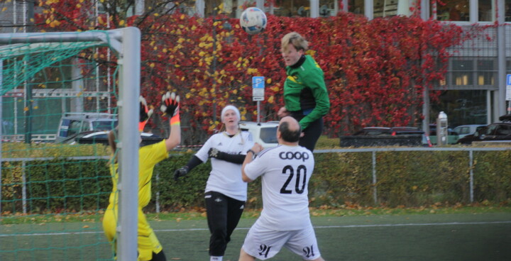 Verdens lengste fotballkamp sparkes i gang!