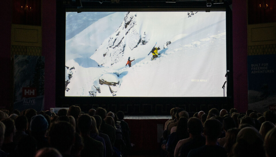 VILLE HØYDER: Dramatiske scener fra vakre fjellmassiv pryder lerretet